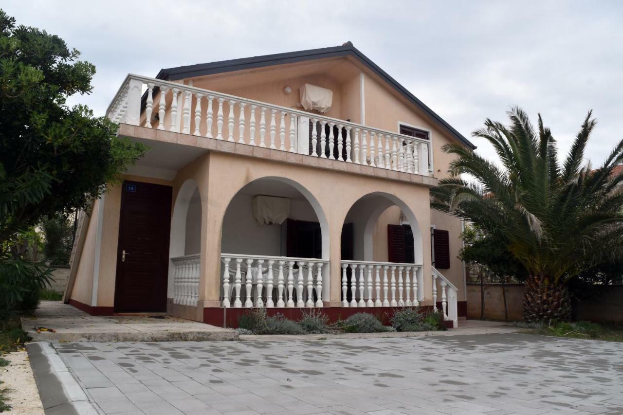 Apartments Car Вир Экстерьер фото